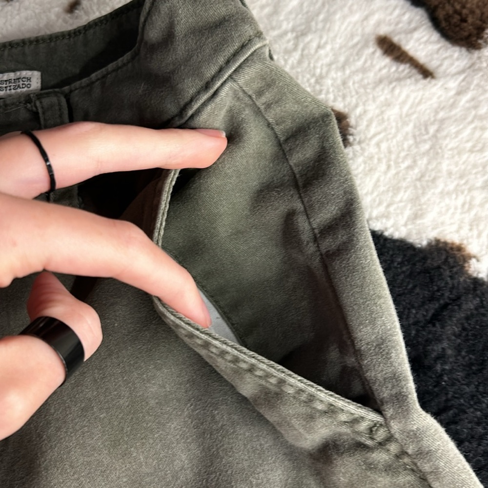 A.N.D - Picture 3 of 6